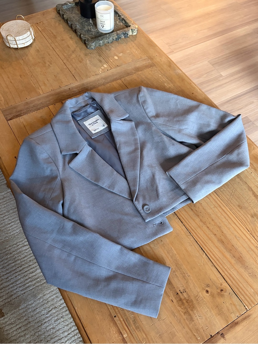 Abercrombie & Fitch Cropped Gray Blazer Jacket